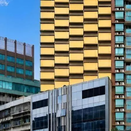 Grand Harbour Hotel