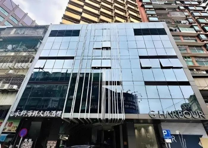 Hotel Grand Harbour 3*