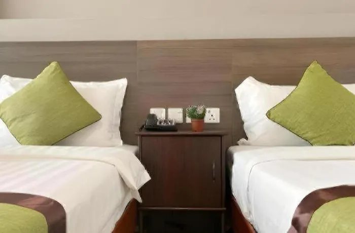 Hotel Grand Harbour 3*