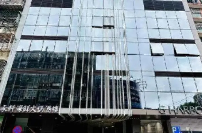 Hotel Grand Harbour